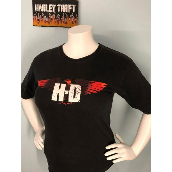 Harley-Davidson Black Tee with Red Wing Design - Picture 3 of 4
